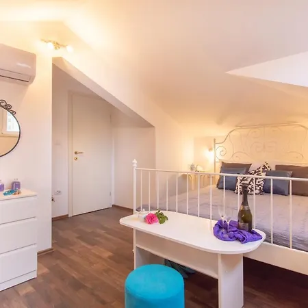 Villa Pax *